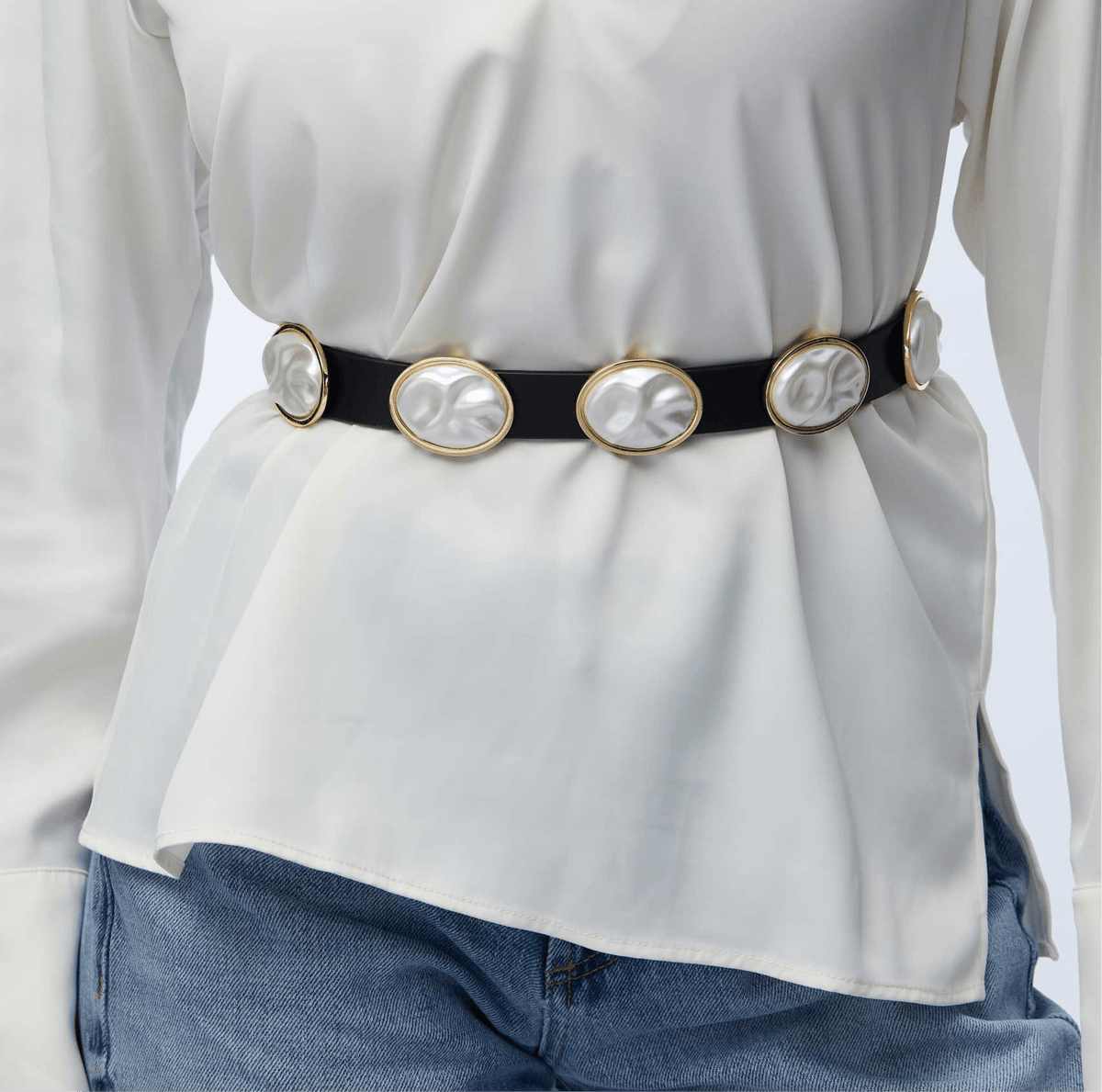 Lele Sadoughi BELTS JET OVAL PEARL STATION BELT