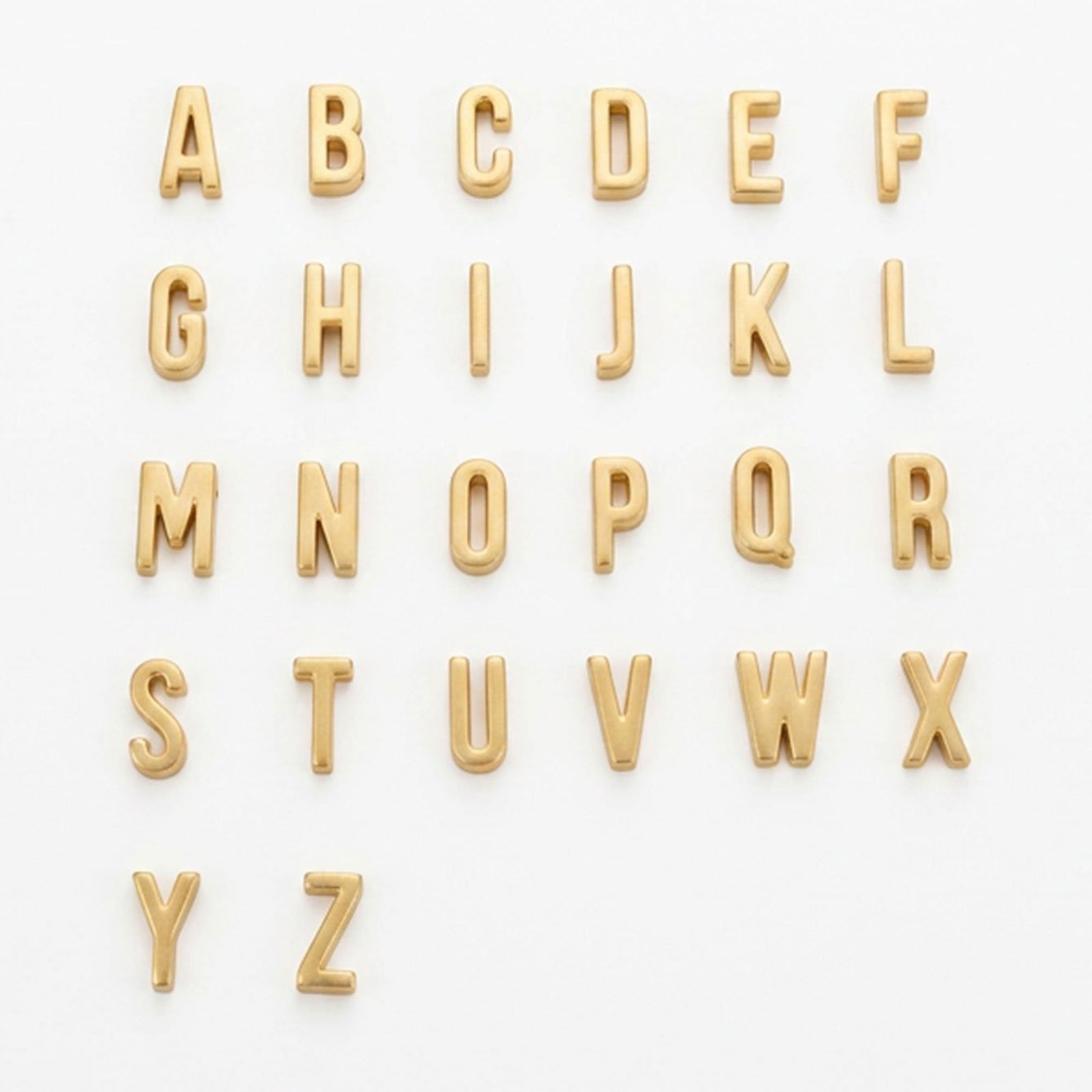 Lele Sadoughi CHARM GOLD SMALL INITIAL CHARM LETTER