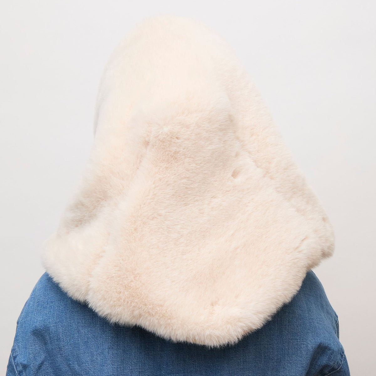 Lele Sadoughi COLD WEATHER IVORY FAUX FUR BONNET SCARF