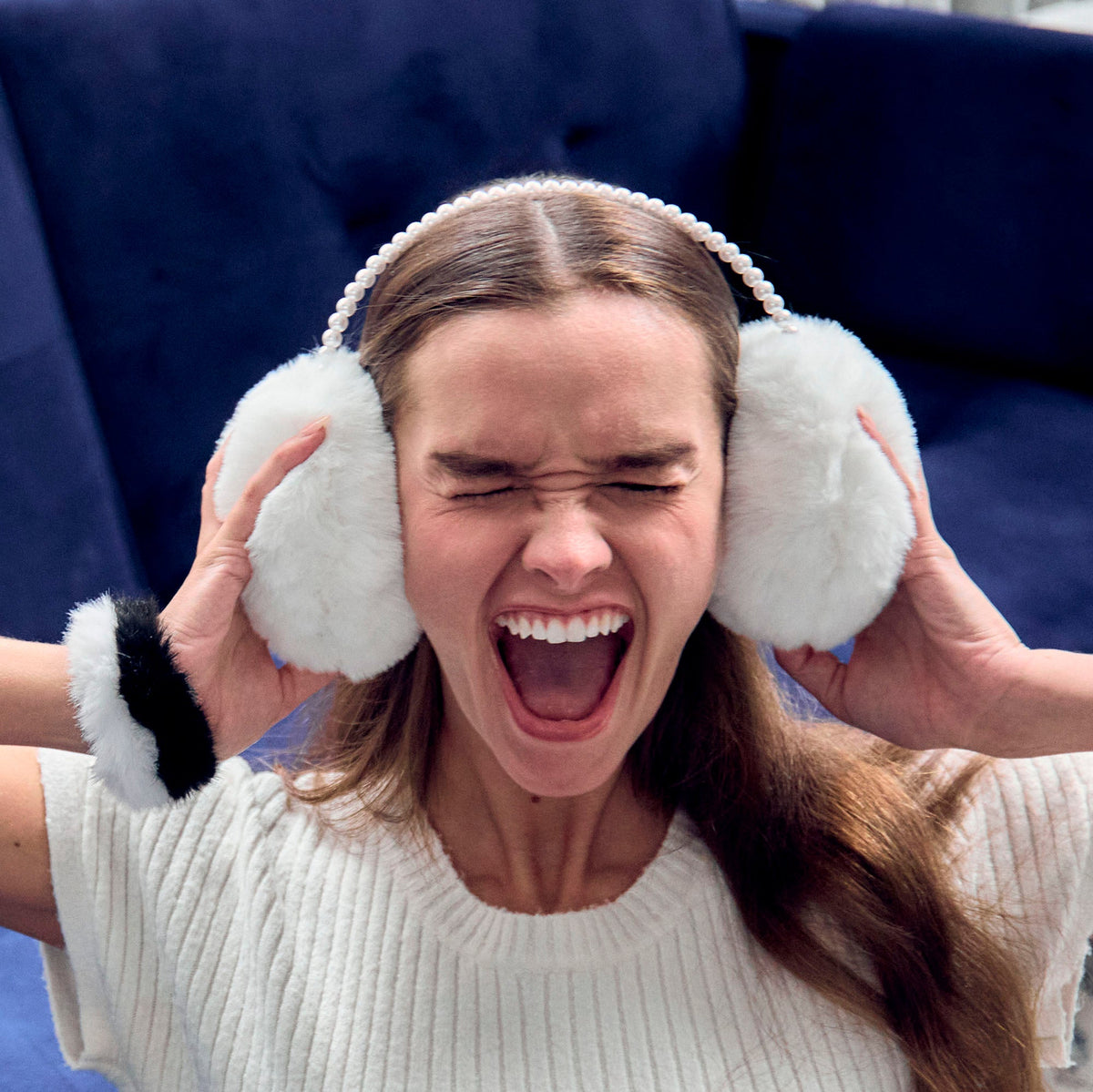 Lele Sadoughi COLD WEATHER IVORY FAUX FUR PEARL EARMUFF