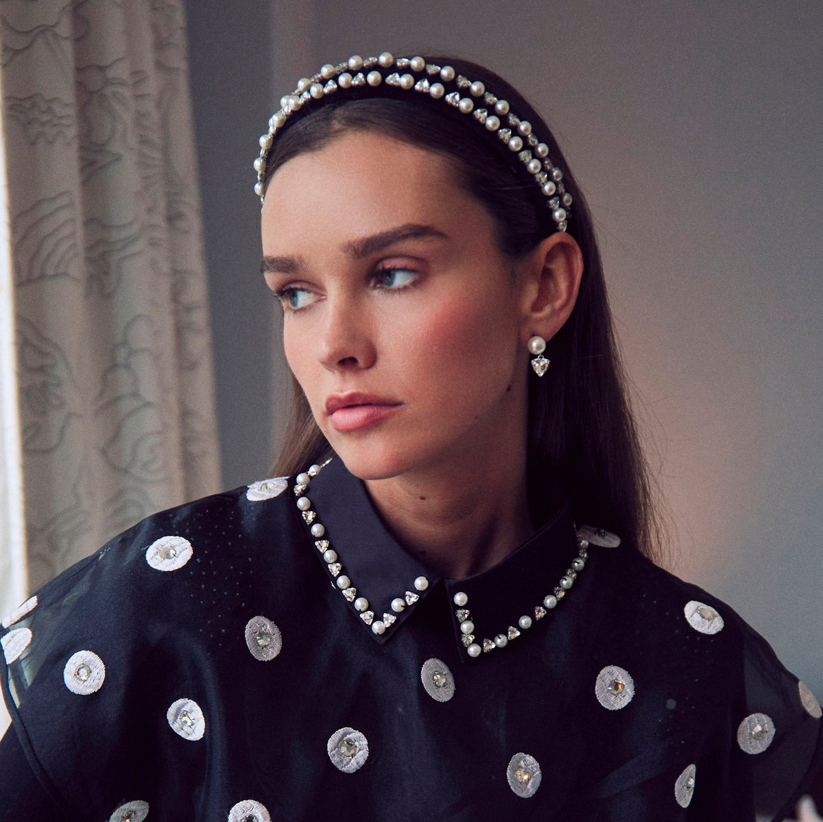 Lele Sadoughi COLLARS JET GEO CRYSTAL PEARL COLLAR