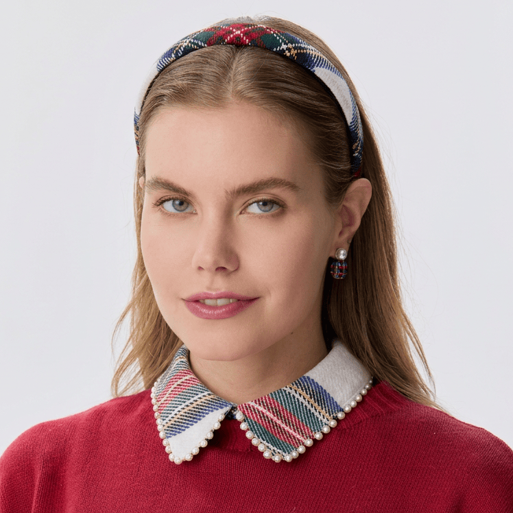 WINTER PLAID PEARL TRIM COLLAR