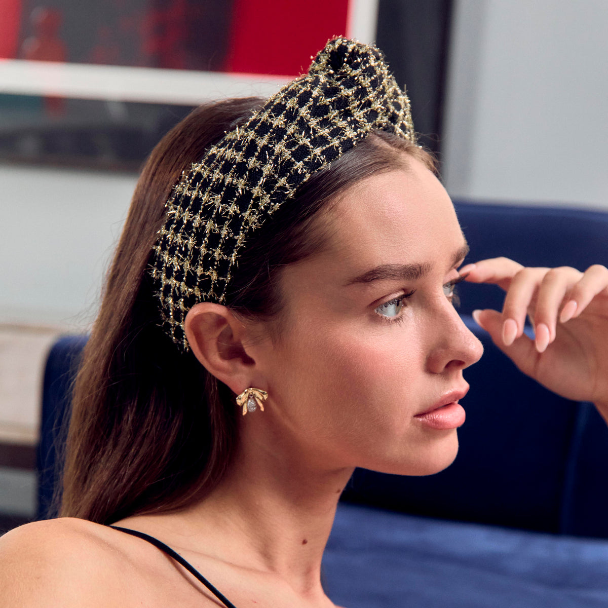 Lele Sadoughi EARRINGS CRYSTAL DAINTY PAVE BOW EARRINGS