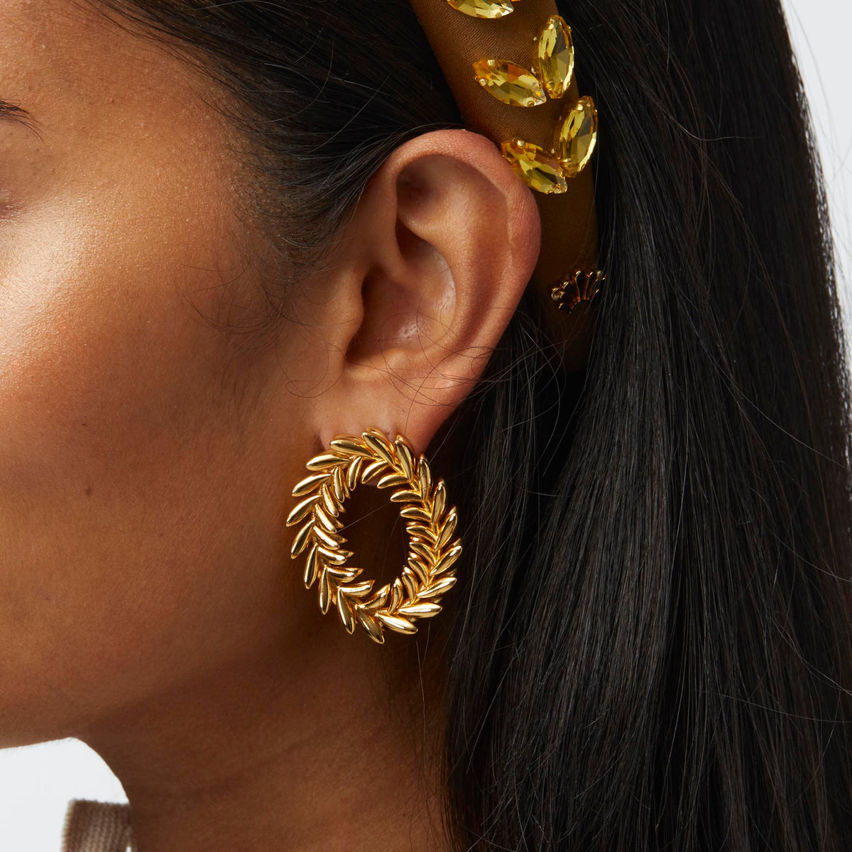 LELE SADOUGHI EARRINGS GOLD OVAL WREATH EARRING