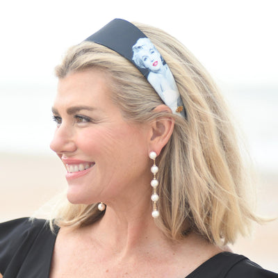 LELE SADOUGHI EARRINGS LELE SADOUGHI X MARILYN MONROE STARLET PEARL LINEAR EARRINGS