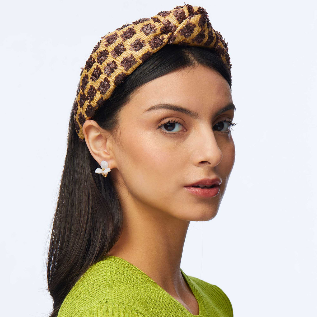 Lele Sadoughi EARRINGS MOTHER OF PEARL TRILLIUM STUD EARRINGS