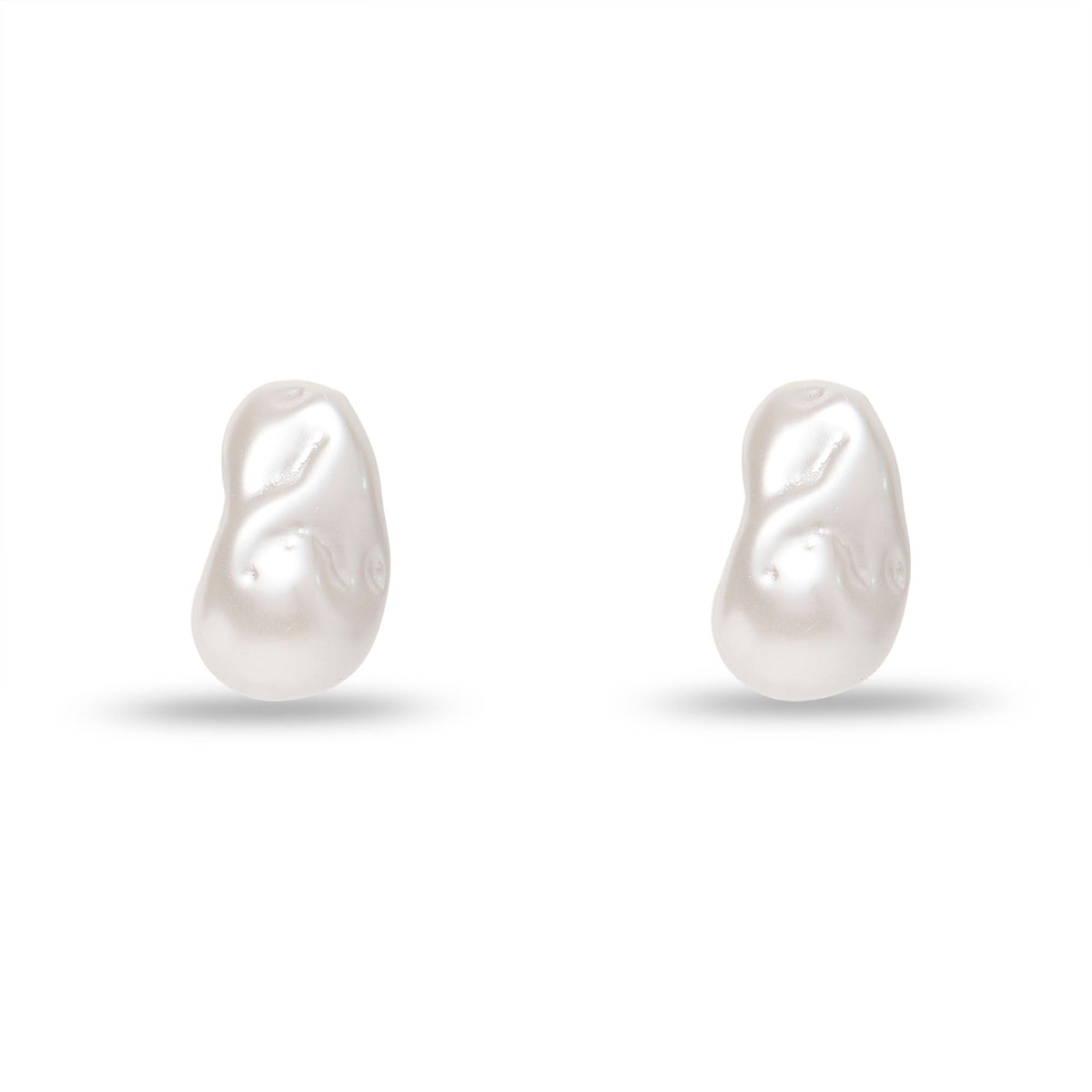 Lele Sadoughi EARRINGS PEARL WORTH AVE BUTTON EARRINGS