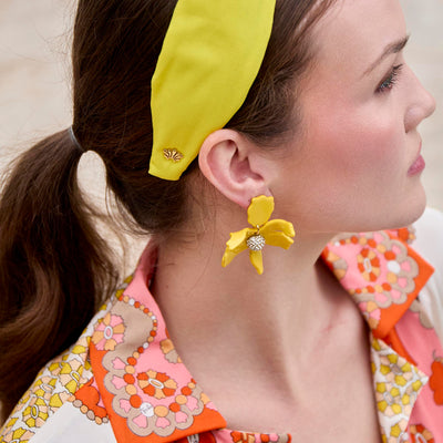 Lele Sadoughi EARRINGS ONE SIZE / SUNFLOWER SMALL CRYSTAL LILY EARRING