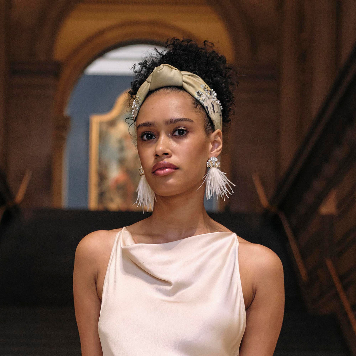 Lele Sadoughi EARRINGS THE MET X LELE TOULOUSE LA TROUPE DE MADEMOISELLE EGLANTINE FEATHER EARRINGS