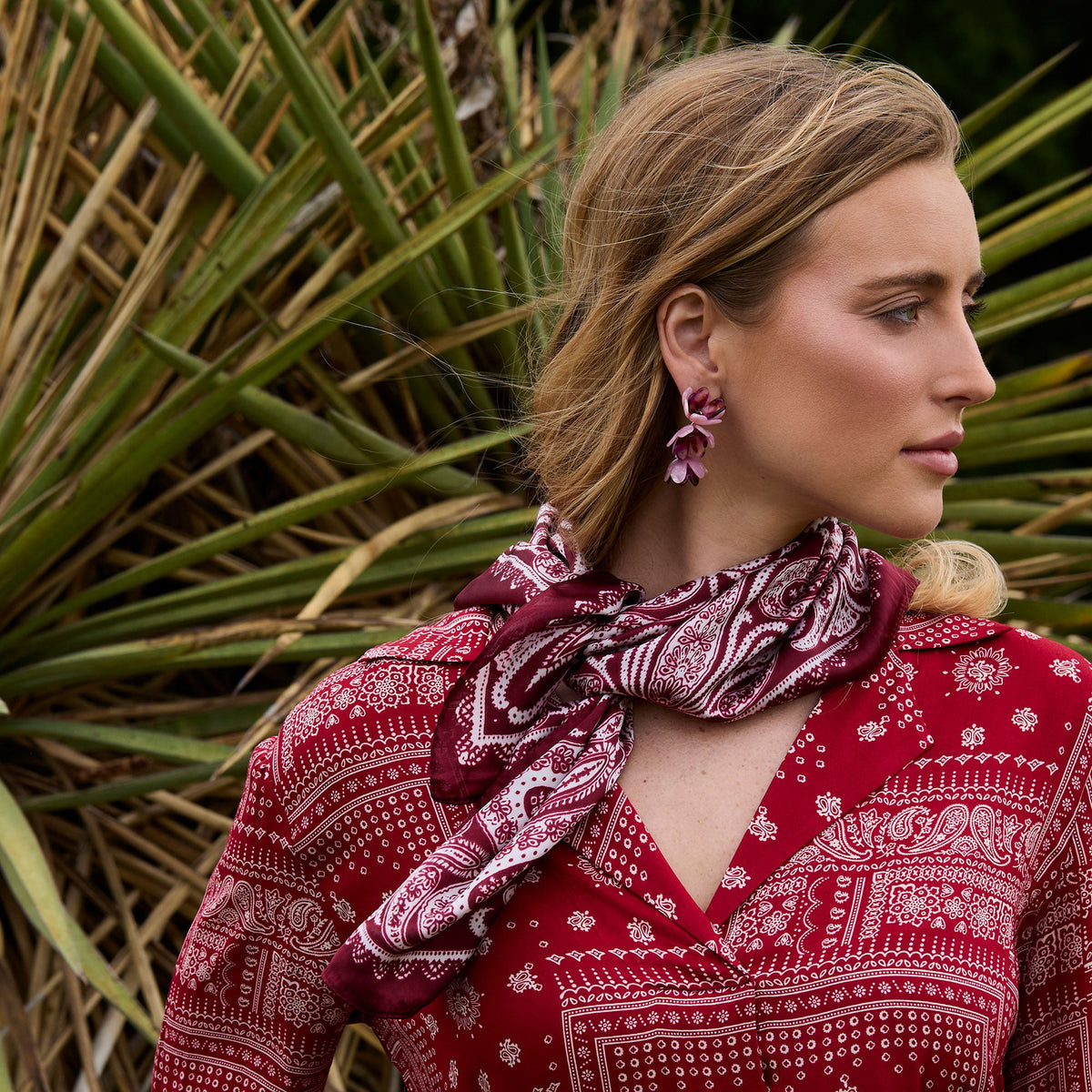 Lele Sadoughi EARRINGS WILDBERRY MINI ROSE DROP EARRINGS