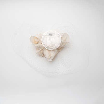 Lele Sadoughi HAIR ACCESSORIES GOLDEN IVORY FLORAL BOUQUET VEIL FASCINATOR