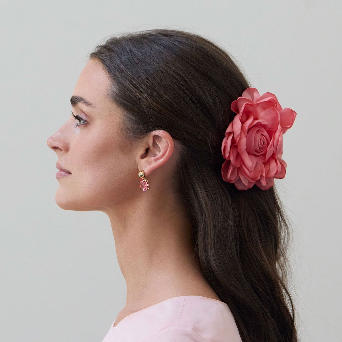 Lele Sadoughi HAIR BLUSH ROSE FLOWER CLAW CLIP