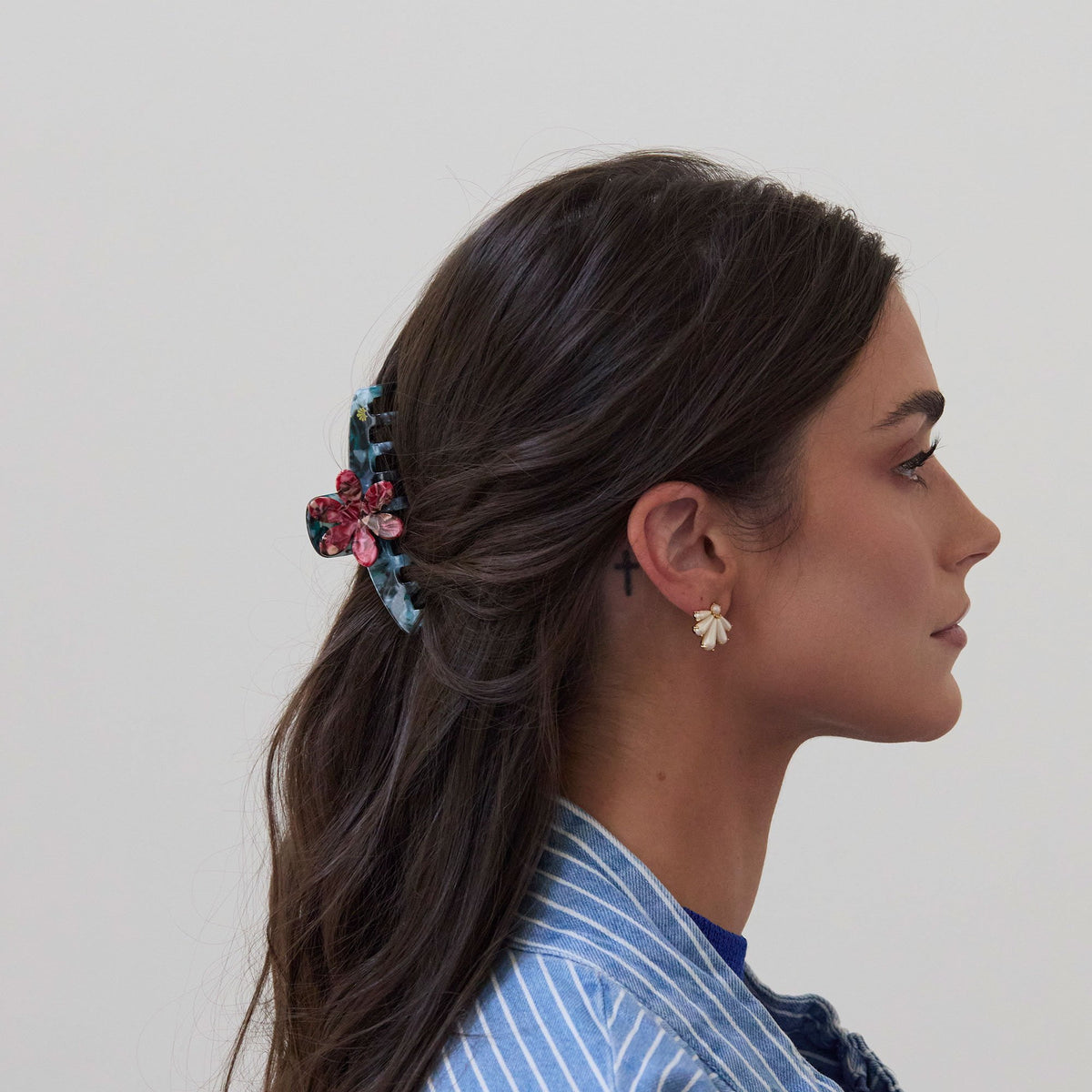 Lele Sadoughi Hair Clips ROSE TORTOISE DAISY CLAW CLIP