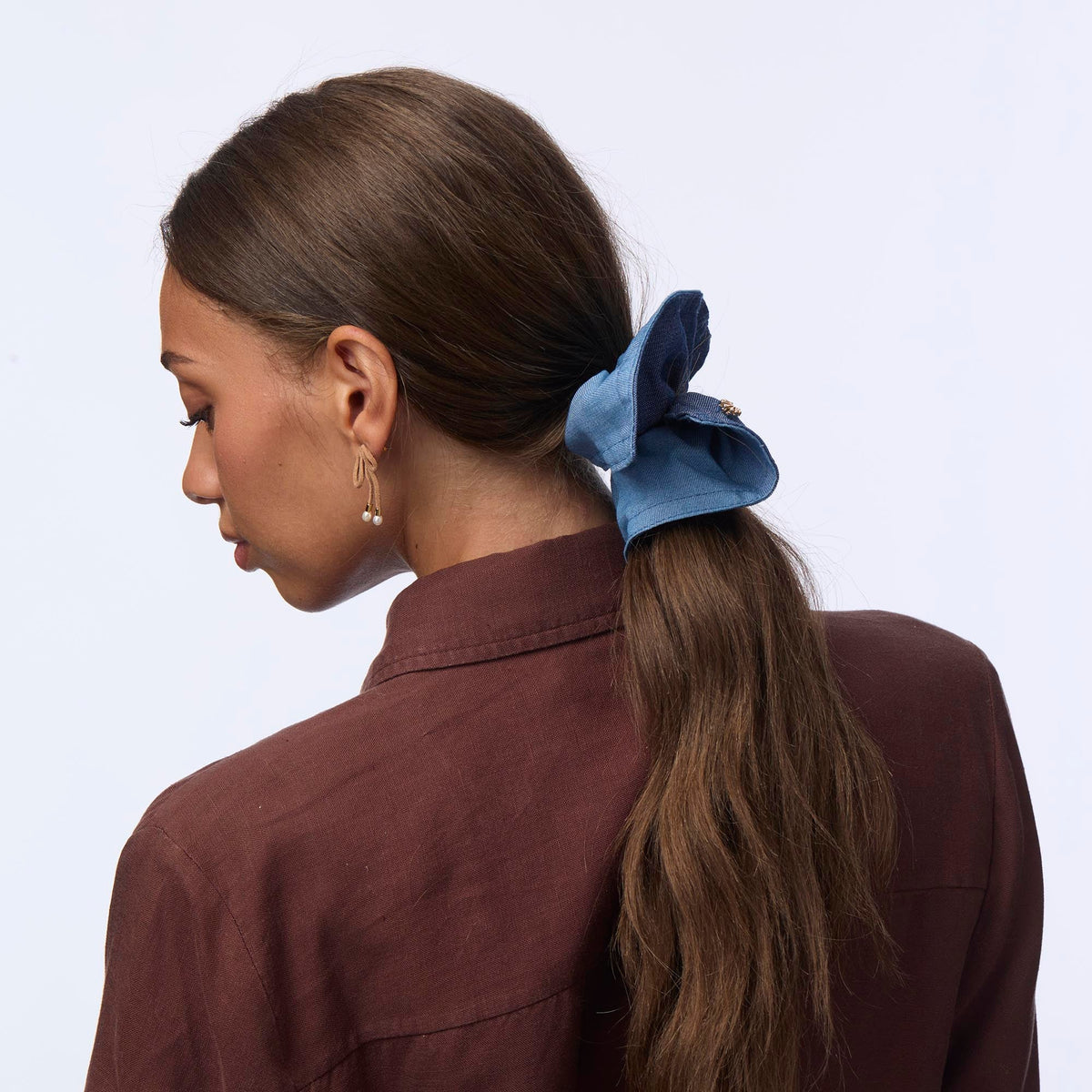 Lele Sadoughi HAIR DENIM DOUBLE FACED SQUARE SCRUNCHIE