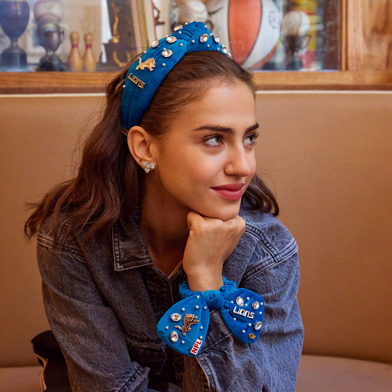 DETROIT LIONS LELE SADOUGHI X NFL BLUE BOW SCRUNCHIE