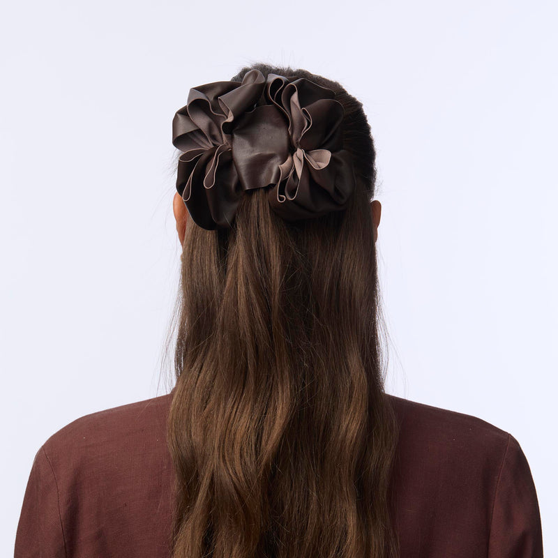 ESPRESSO RITA LEATHER CLAW CLIP