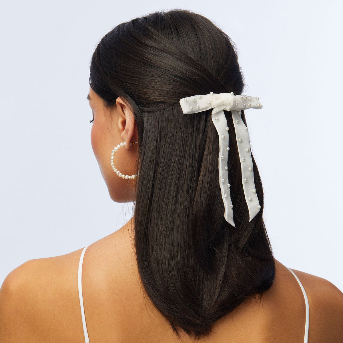 Lele Sadoughi HAIR IVORY BARDOT PEARL EMBELLISHED BOW BARRETTE