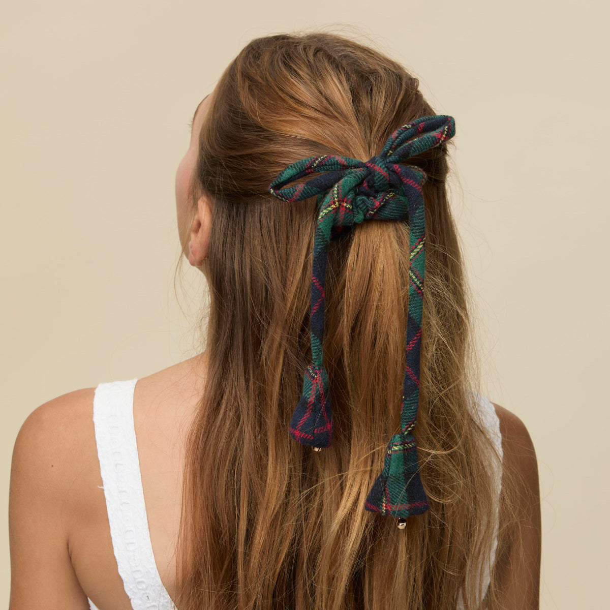 Lele Sadoughi HAIR PRESENT PLAID JINGLE BELL SCRUNCHIE