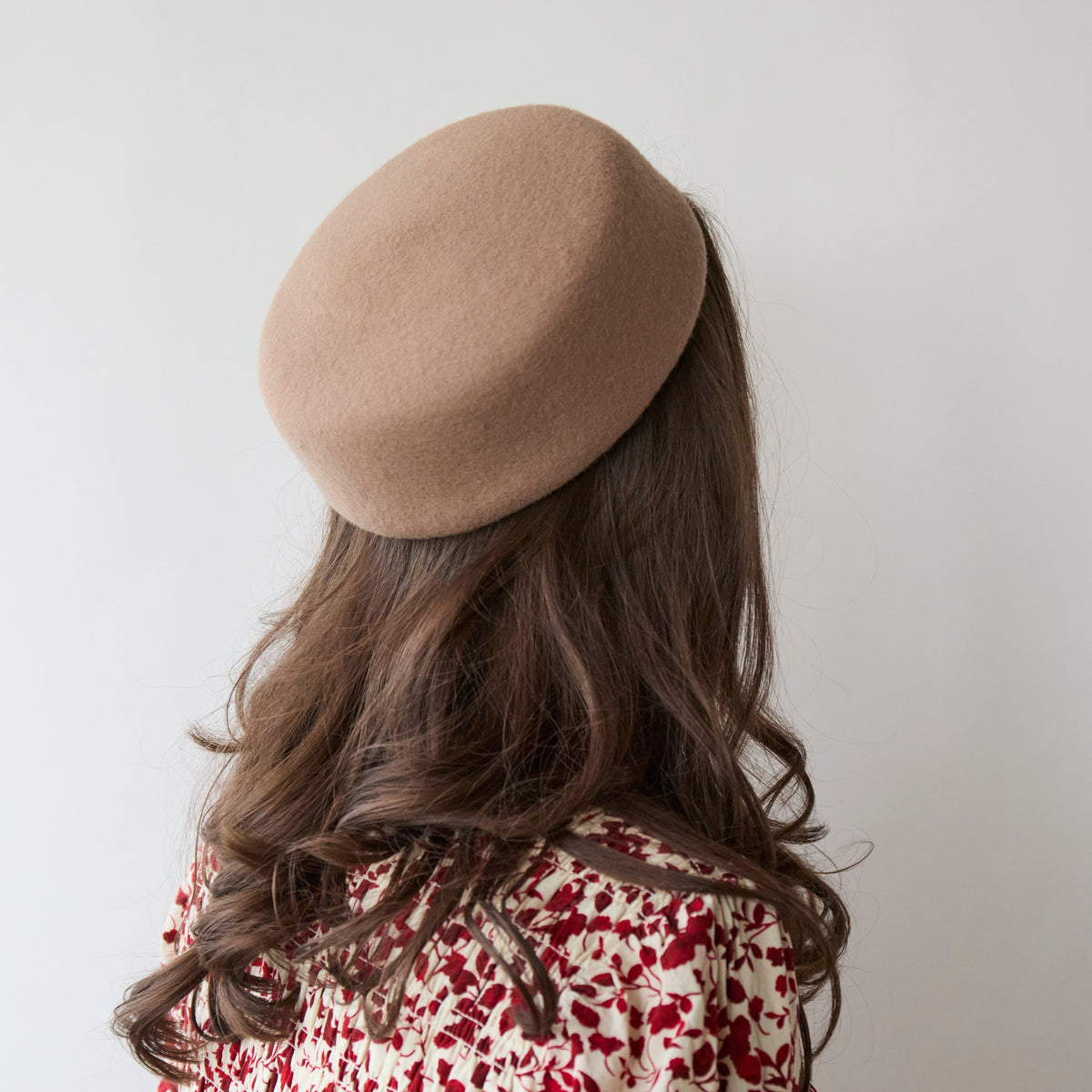 Lele Sadoughi HATS CAMEL WOOL FELT PILLBOX HAT