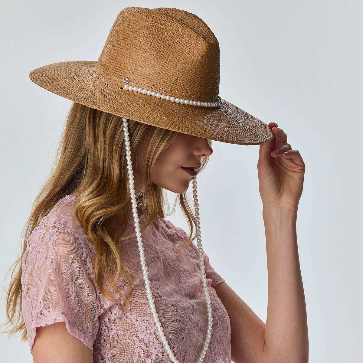 Lele Sadoughi HATS NATURAL PEARL STRAND STRAW HAT