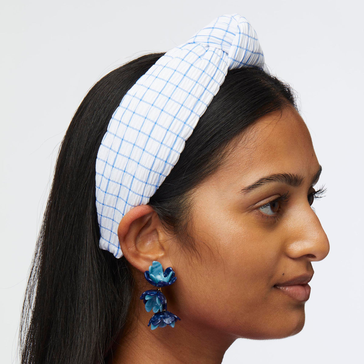 LELE SADOUGHI HEADBAND IVORY AZURE KNOTTED SEERSUCKER HEADBAND