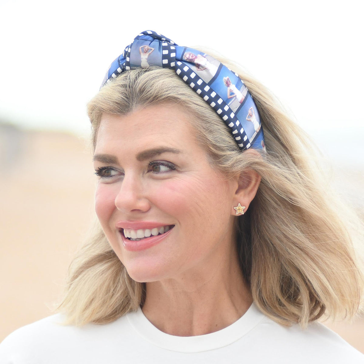 LELE SADOUGHI HEADBANDS BEACH BLUES LELE SADOUGHI X MARILYN MONROE KNOTTED PRINTED FILM STRIP HEADBAND