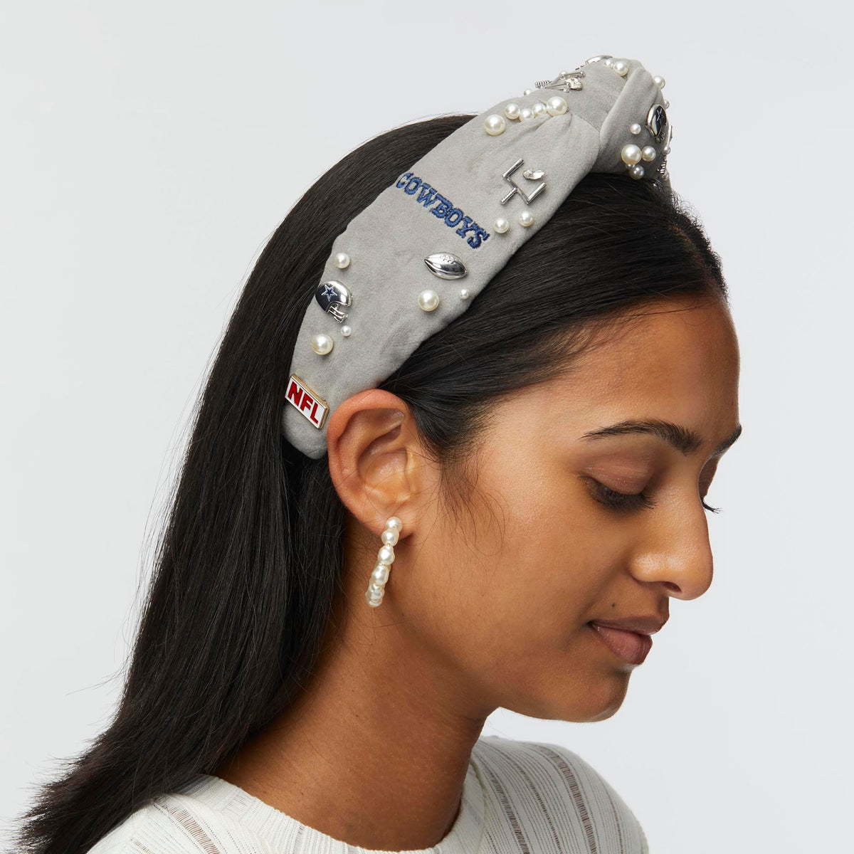 Lele Sadoughi HEADBANDS DALLAS COWBOYS LELE SADOUGHI X NFL GREY EMBELLISHED KNOTTED HEADBAND