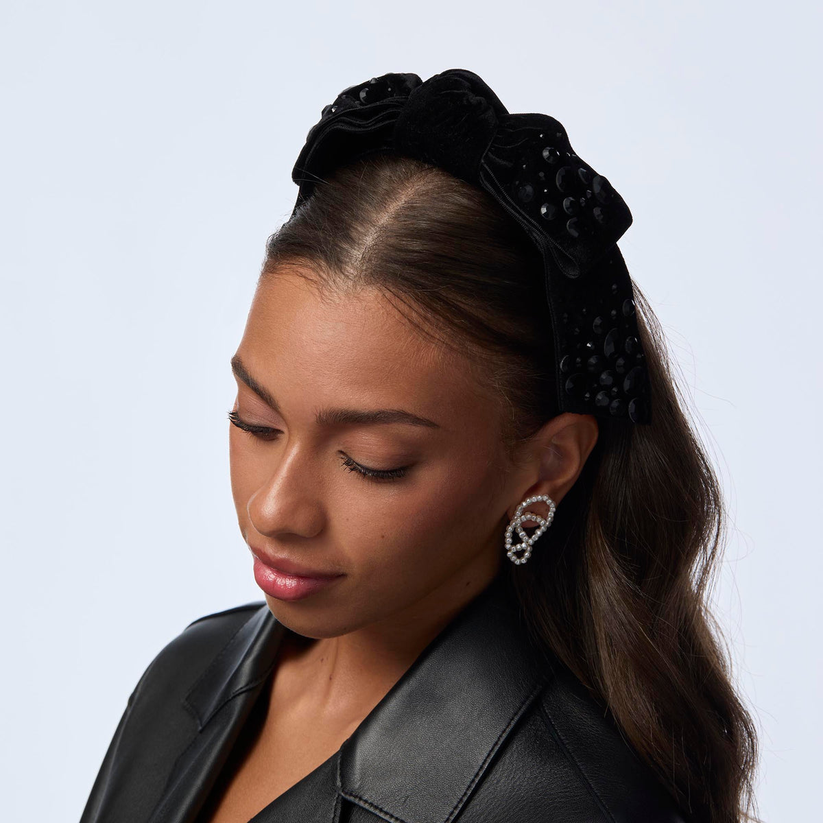 Lele Sadoughi HEADBANDS JET SHIRLEY CRYSTAL PEBBLE HEADBAND