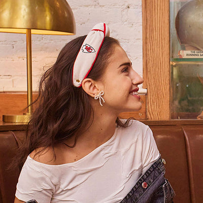 Lele Sadoughi HEADBANDS KANSAS CITY CHIEFS LELE X NFL IVORY EMBROIDERED KNOTTED HEADBAND
