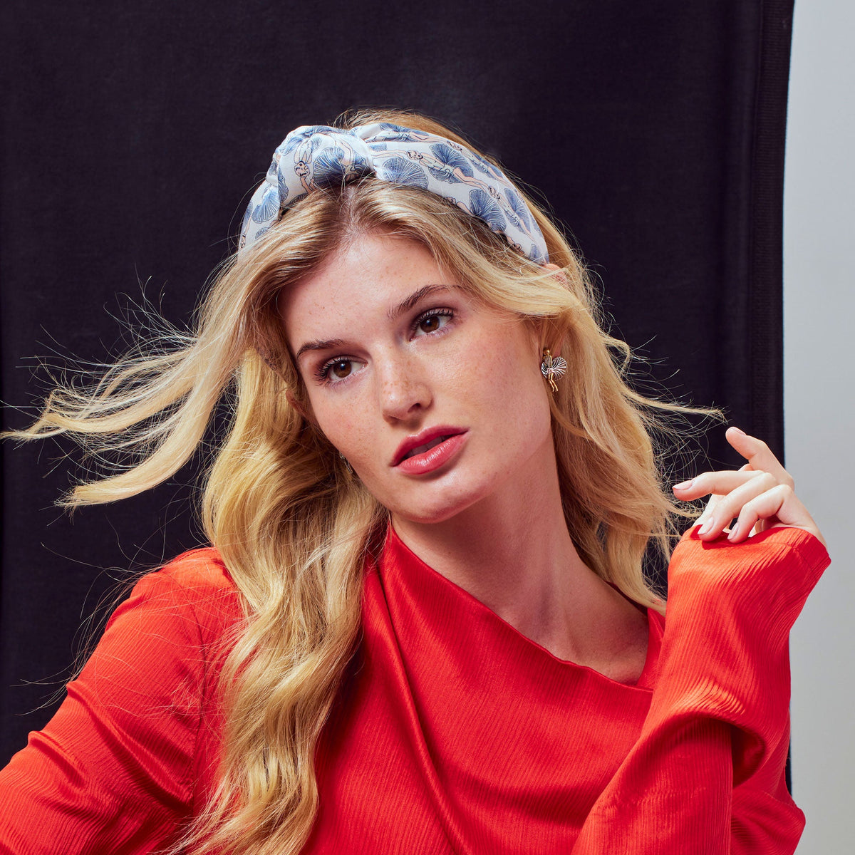 Lele Sadoughi HEADBANDS LELE SADOUGHI X MARILYN MONROE IVORY PRINTED HEADBAND