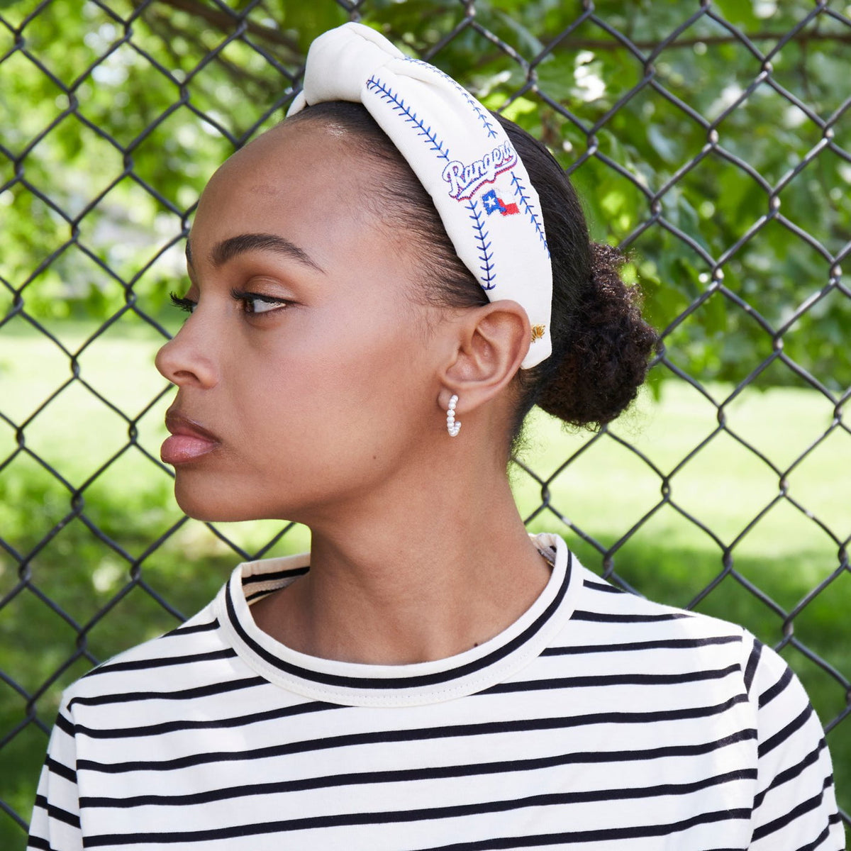 Lele Sadoughi HEADBANDS RED TEXAS RANGERS EMBROIDERED KNOTTED HEADBAND