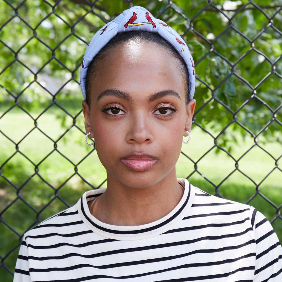 Lele Sadoughi HEADBANDS SKY ST.LOUIS CARDINALS EMBROIDERED KNOTTED HEADBAND