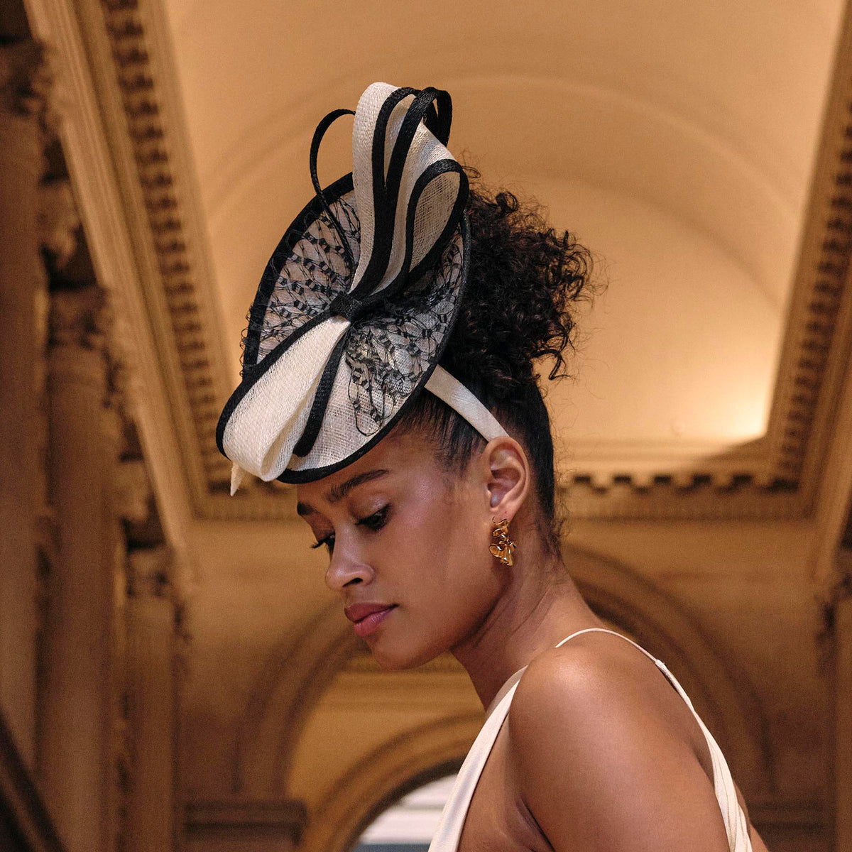 Lele Sadoughi HEADBANDS THE MET X LELE TOULOUSE LA TROUPE DE MADEMOISELLE EGLANTINE FASCINATOR