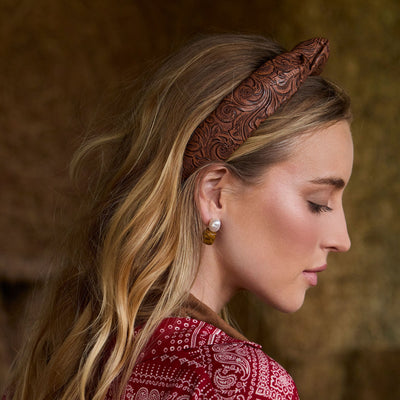 Lele Sadoughi HEADBANDS WALNUT SLIM KNOTTED TOOLED FAUX LEATHER HEADBAND