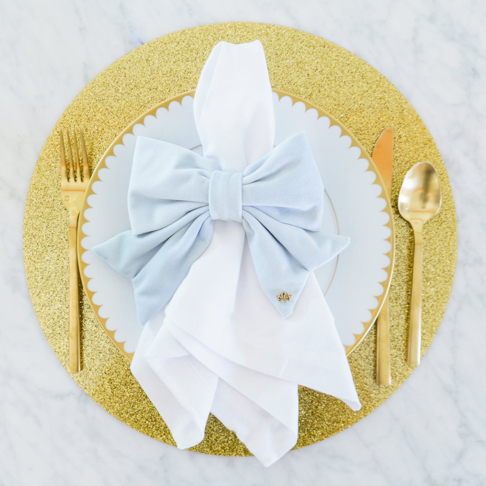 Lele Sadoughi HOME ONE SIZE SKY BLUE SET OF 4 VELVET BOW NAPKIN RINGS