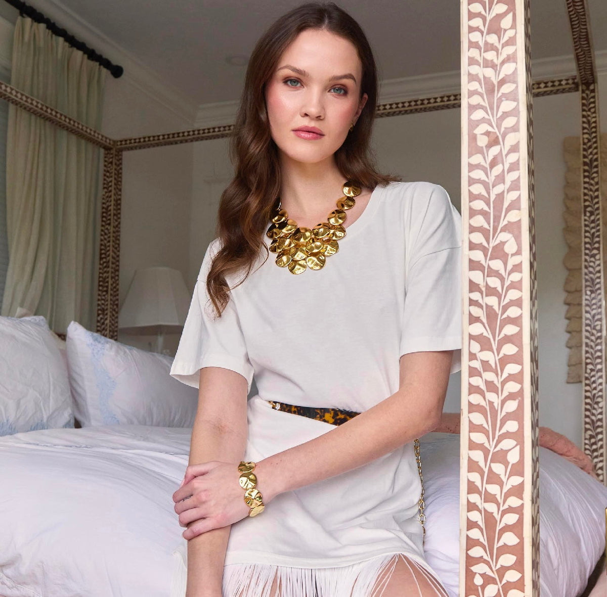 Lele Sadoughi NECKLACES GOLD SOCIALITE BIB NECKLACE