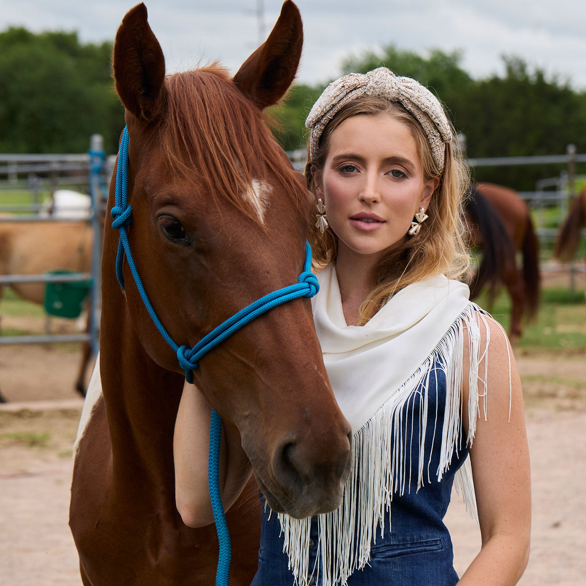 Lele Sadoughi SCARF IVORY AUDREY FRINGE SCARF