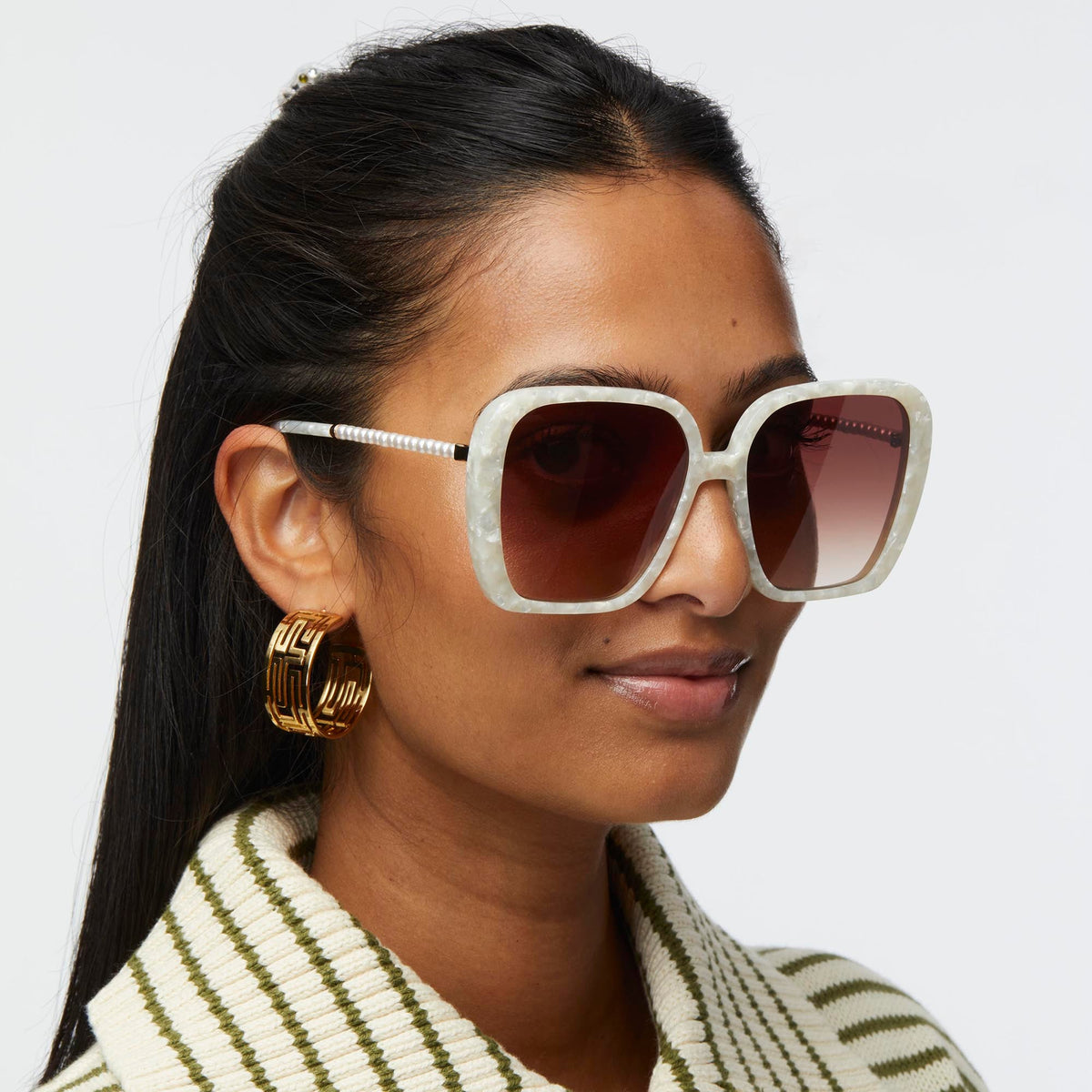 LELE SADOUGHI SUNGLASS MOTHER OF PEARL ATHENS OVERSIZED SUNGLASSES