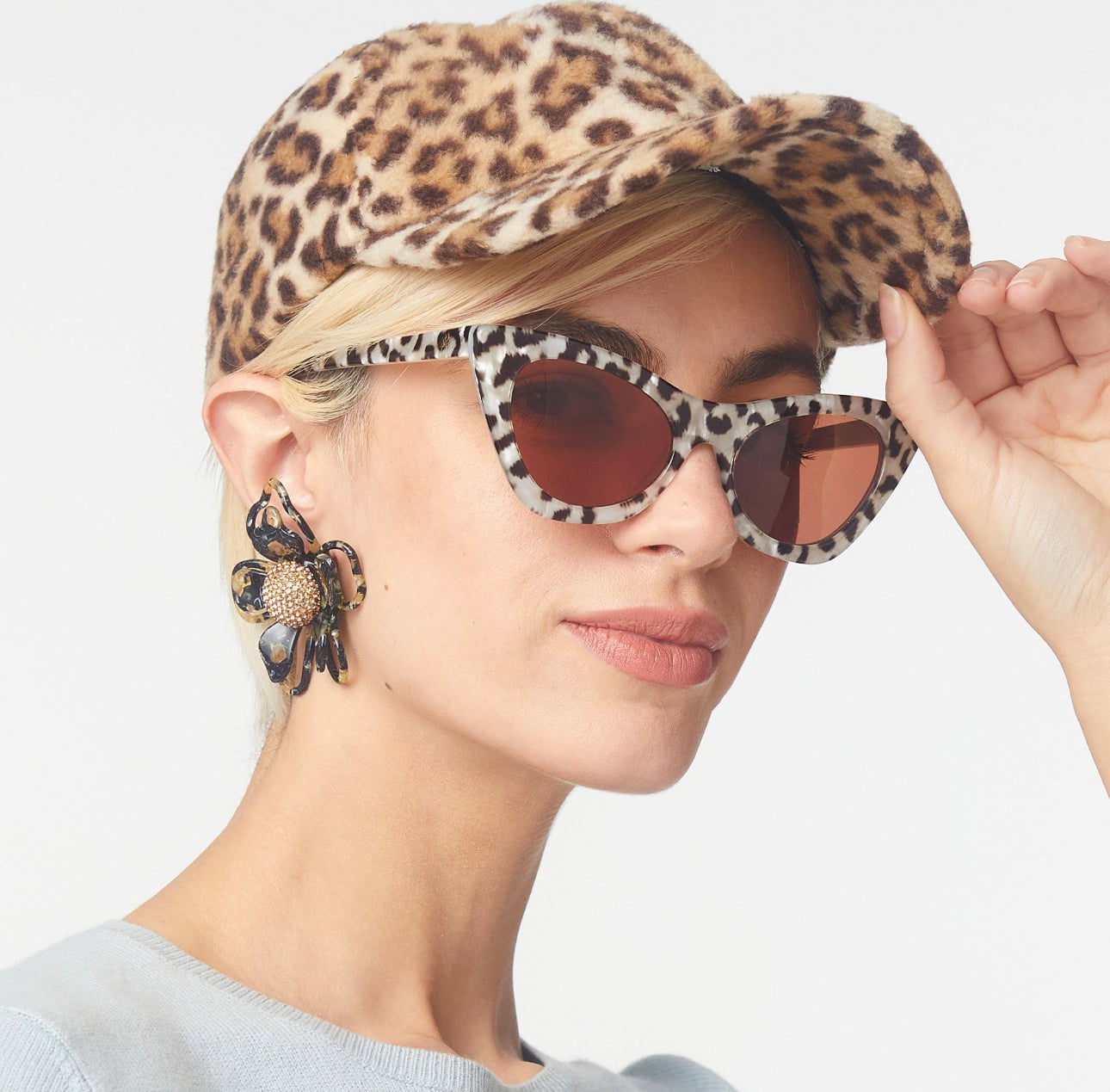 LEOPARD DOWNTOWN CAT-EYE SUNGLASSES