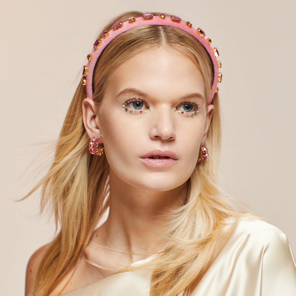 Lele Sadoughi HEADBANDS ONE SIZE TOURMALINE RECTANGLE CRYSTAL VELVET GIGI HEADBAND